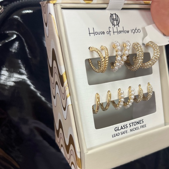 NWT βοΈπβοΈ House of Harlow 1960 Earring Set - Picture 4 of 5